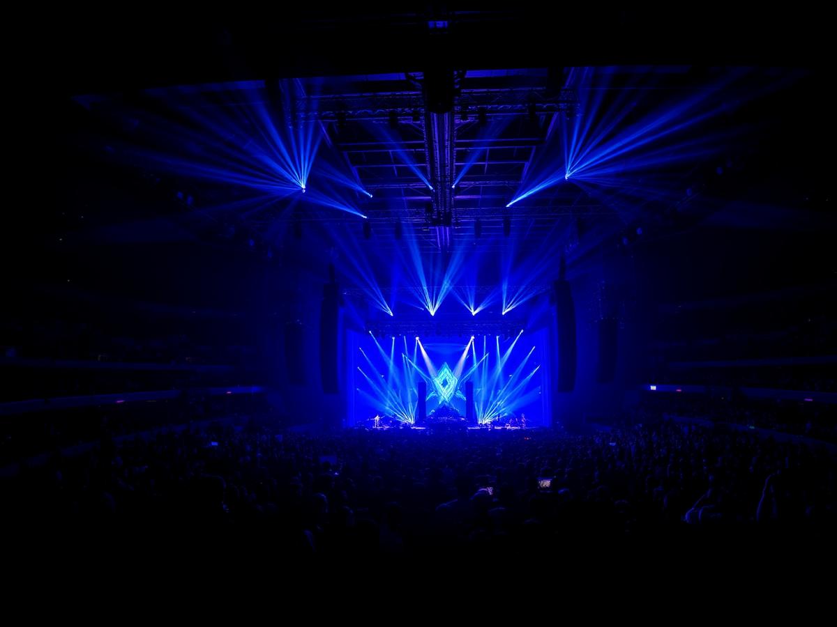 Arenas & Stadiums